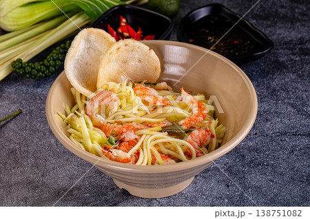 Asian salad with mango and prawn Asian salad with mango and prawn 138751082