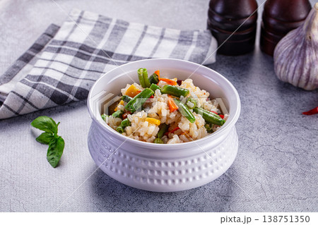 White steamed rice with vegetables White steamed rice with vegetables 138751350