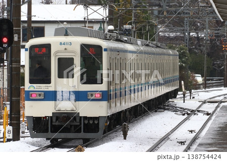 ［TD］冬の東武野田線8000系電車（普通列車） 138754424