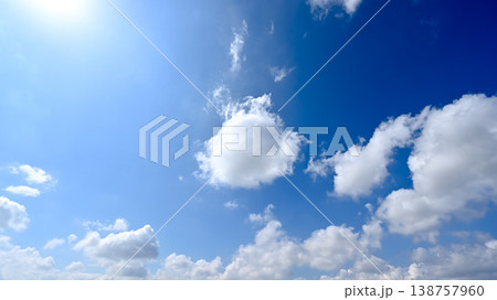 空素材 138757960