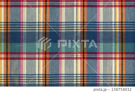 ポップでカラフル、マドラスチェックのおしゃれ生地 138758032