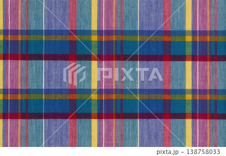 ポップでカラフル、マドラスチェックのおしゃれ生地 138758033