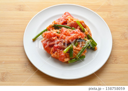 ニンニクの芽入り牛バラ肉味付け ニンニクの芽入り牛バラ肉味付け 138758059