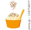 カラースプレーをかけたバニラアイスクリームのイラスト 138758677