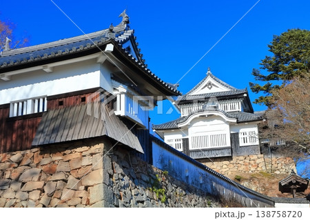 【岡山県】冬の備中松山城(現存天守) 【岡山県】冬の備中松山城(現存天守) 138758720