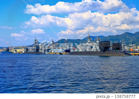 【広島県】アレイからすこじま　呉公園（海上自衛隊） 138758777