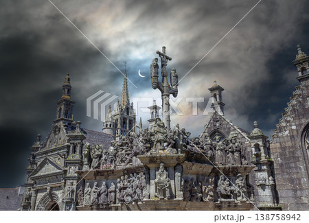 Parish close church of Guimiliau, finistere, brittany, france 138758942