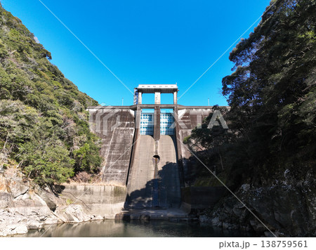 和歌山県古座川町 七川ダム 和歌山県古座川町 七川ダム 138759561