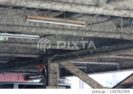 鉄骨の耐火被覆　イメージ 138762569