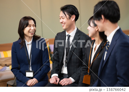 社員座談会 138766042