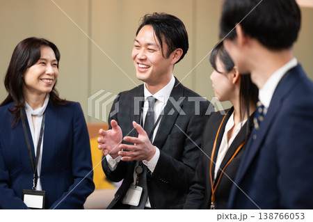 社員座談会 138766053