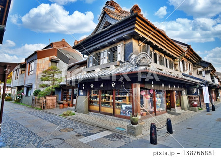 小江戸川越一番街商店街 蔵造りの町並み 138766881