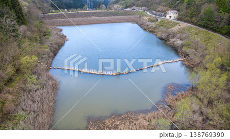日本の富山県黒部市にある大谷ダム周辺からの様子 日本の富山県黒部市にある大谷ダム周辺からの様子 138769390