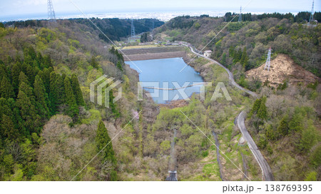日本の富山県黒部市にある大谷ダム周辺からの様子 日本の富山県黒部市にある大谷ダム周辺からの様子 138769395