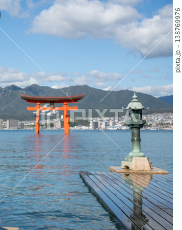 広島県　宮島　嚴島神社　厳島神社 138769976