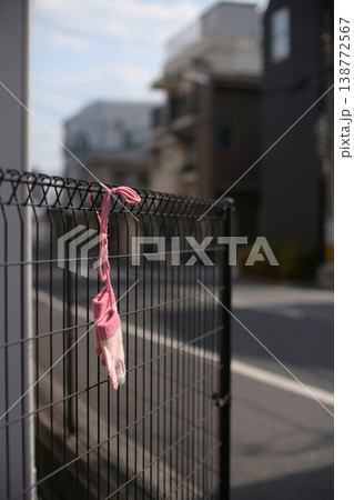 手袋の落とし物 手袋の落とし物 138772567