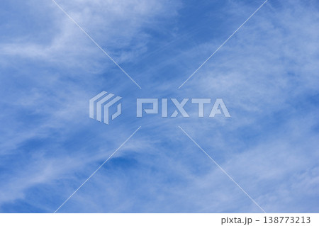 春の空 青空 晴れ 春 4月 イメージ 138773213