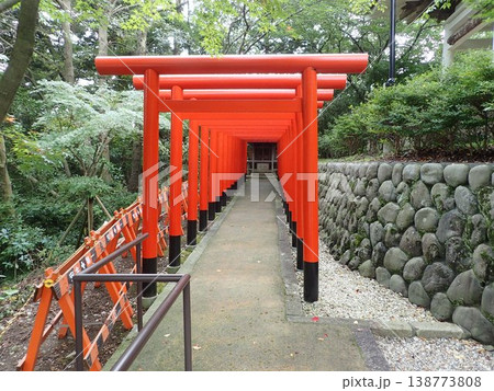 静岡県袋井市にある高野山真言宗別格本山の寺院で、聖武天皇の勅命を受けた行基上人が開いた法多山尊永寺 静岡県袋井市にある高野山真言宗別格本山の寺院で、聖武天皇の勅命を受けた行基上人が開いた法多山尊永寺 138773808