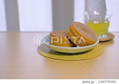 美味しそうな回転焼き 美味しそうな回転焼き 138774392