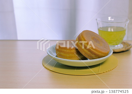 美味しそうな回転焼き 美味しそうな回転焼き 138774525