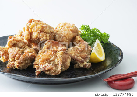 鳥の唐揚げ 138774680