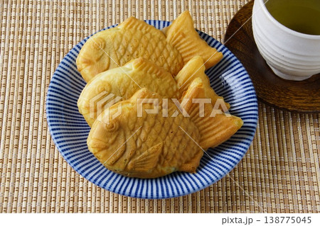 鯛焼き　和スイーツ 138775045