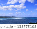 沖縄　古宇利島コバルトブルーの海 138775108