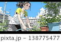 プランターの花に水やりをする若い女性｜ベランダガーデニングと自然を楽しむ爽やかな暮らしシーン 138775477