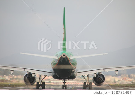 航空機 138781497