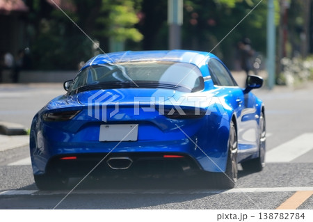 フランス製のスポーツカー　イメージ 138782784