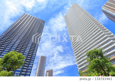 マンション・集合住宅・住宅・アパートのイメージ マンション・集合住宅・住宅・アパートのイメージ 138783461