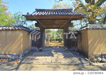 藩校の門(北台武家屋敷・杵築城下町) 藩校の門(北台武家屋敷・杵築城下町) 138786964