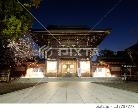 夜の寒川神社 138787777