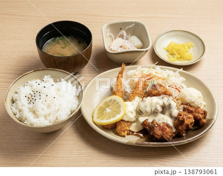 チキン南蛮定食 138793061