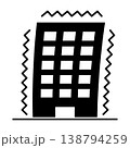 地震で揺れるビル 138794259