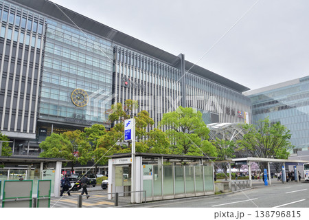 JR博多駅 博多駅ビル 九州観光の拠点 福岡市博多区 JR博多駅 博多駅ビル 九州観光の拠点 福岡市博多区 138796815