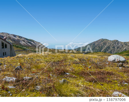 秋の立山室堂から天狗平方向を望む 秋の立山室堂から天狗平方向を望む 138797006