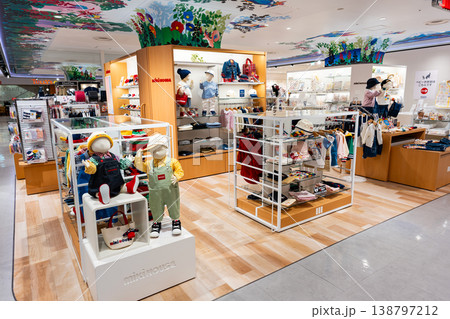 ミキハウス 町田小田急店　東京都町田市原町田 138797212