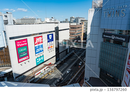 ルミネ町田から町田東急ツインズを見る　東京都町田市原町田 138797260