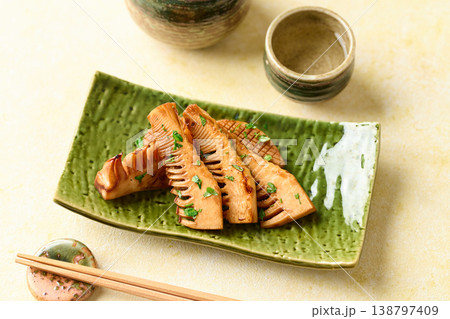 たけのこのバター醤油ステーキ 138797409