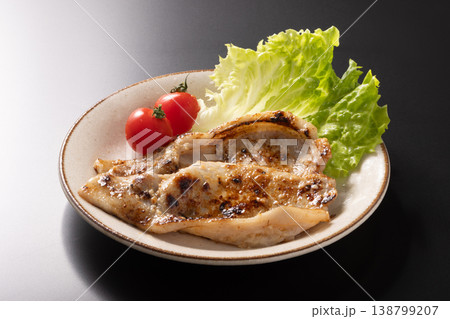 豚ロース焼き(塩麹) 豚ロース焼き(塩麹) 138799207