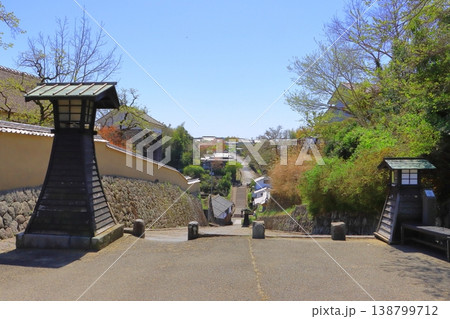酢屋の坂・塩屋の坂（武家屋敷・商人の町・杵築城下町） 138799712