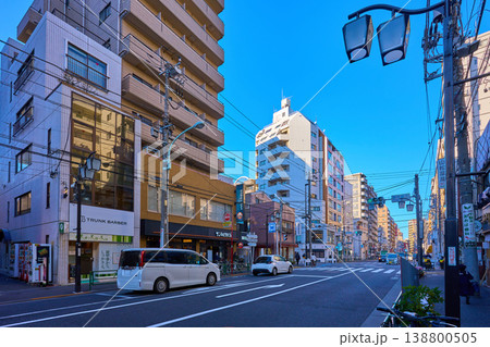 東京都文京区 団子坂下交差点(不忍通り,千駄木二丁目,千駄木三丁目)付近を見る 138800505