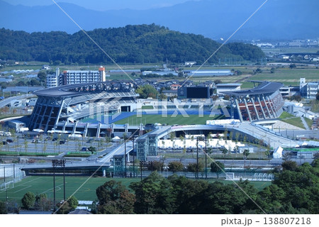 彦根総合スポーツ公園(平和堂hatoスタジアム)の眺望(彦根城天守からの展望) 彦根総合スポーツ公園(平和堂hatoスタジアム)の眺望(彦根城天守からの展望) 138807218