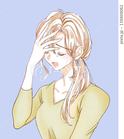 頭に手を当て号泣している女性 頭に手を当て号泣している女性 138808062