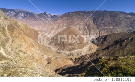 中国雲南省・四川省 金沙江大拐湾 / Great Bend of the Jinsha River 中国雲南省・四川省 金沙江大拐湾 / Great Bend of the Jinsha River 138811193