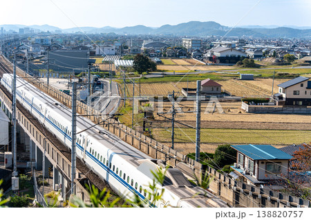 博多駅行き新幹線のぞみN700S　晩秋の宍甘遊園地から見た風景2　岡山県岡山市東区 138820757