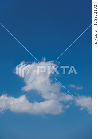 青空と白い雲 青空と白い雲 138822132