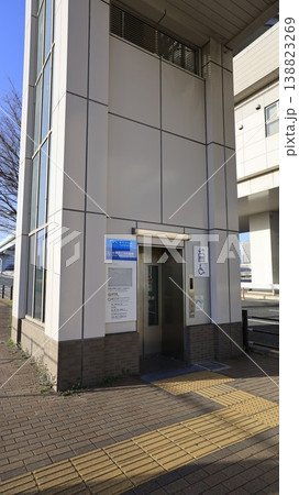 ゆりかもめ有明テニスの森駅、エレベーター出口（1A出口） 138823269
