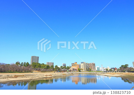 愛知県岡崎市、乙川周辺の風景 愛知県岡崎市、乙川周辺の風景 138823710
